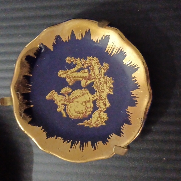 3 Vintage Limoges France mini plates - Picture 3 of 5